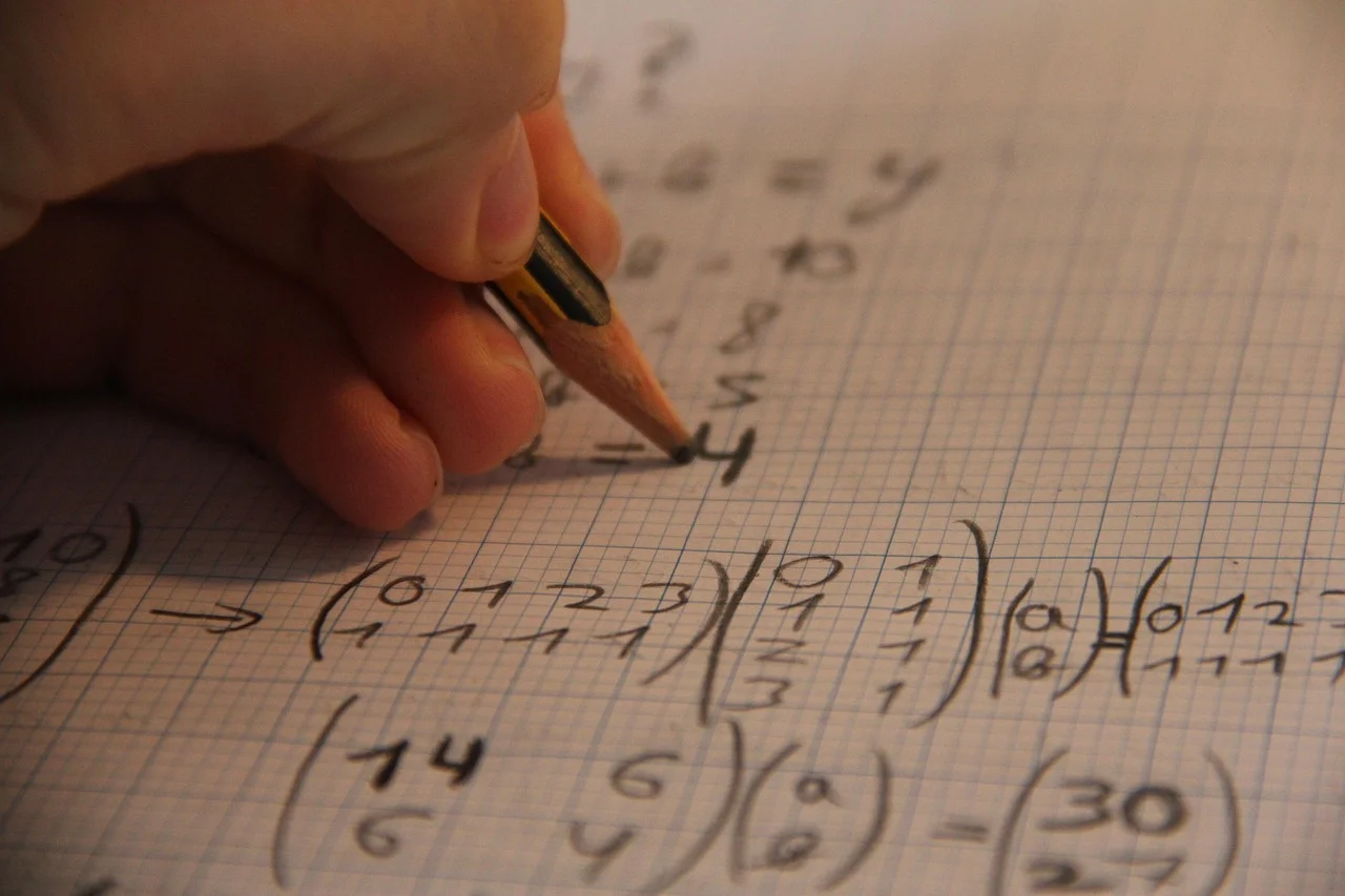 Donner des cours de maths : les plateformes idéales pour se lancer